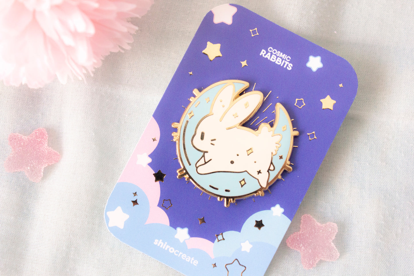 Moony - Enamel pin