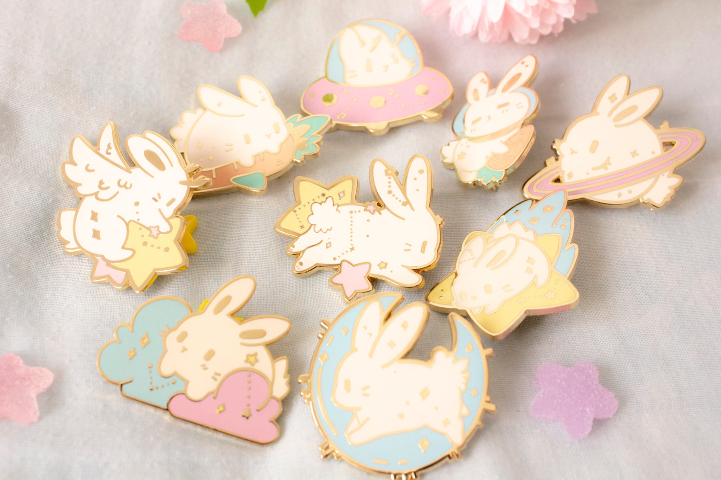 Bunny UFO - Enamel pin