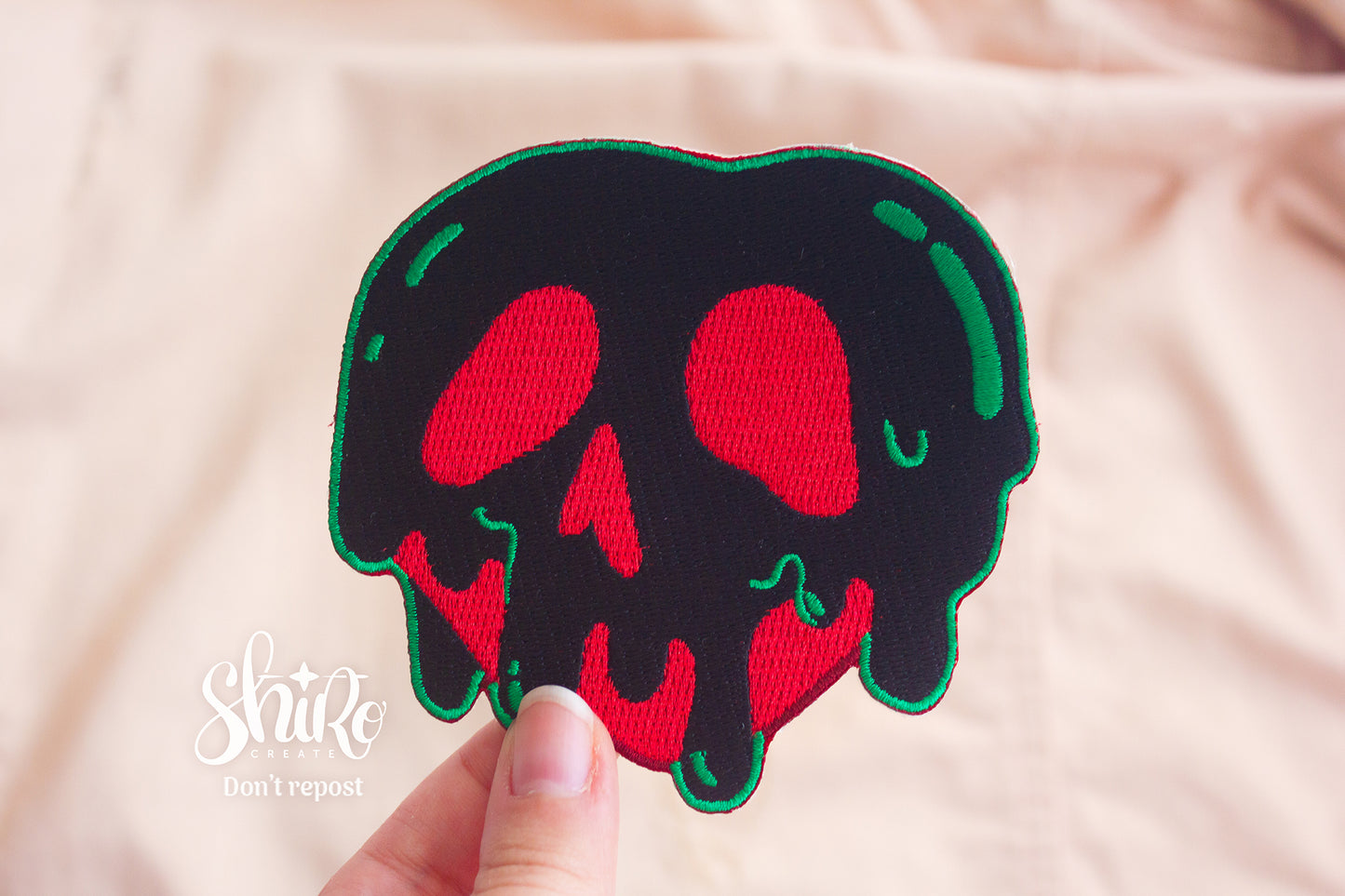 Poisoned Apple - Snowhite Embroidered Patch